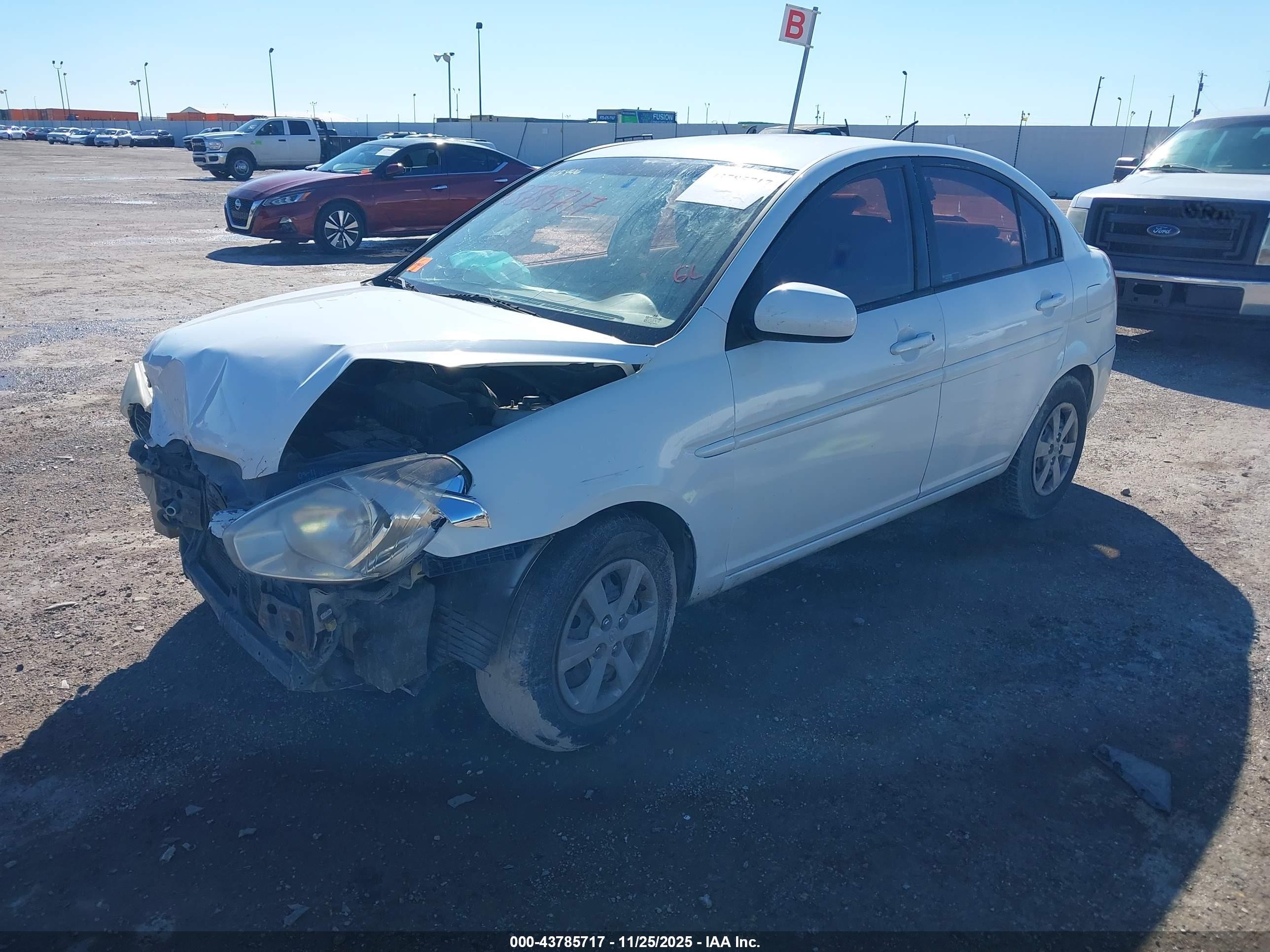 2010 Hyundai Accent Gls White vin: KMHCN4AC3AU488736