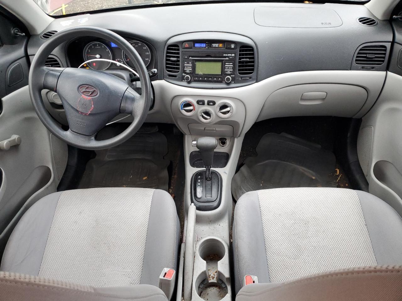 2010 Hyundai Accent Gls Burgundy vin: KMHCN4AC4AU418033