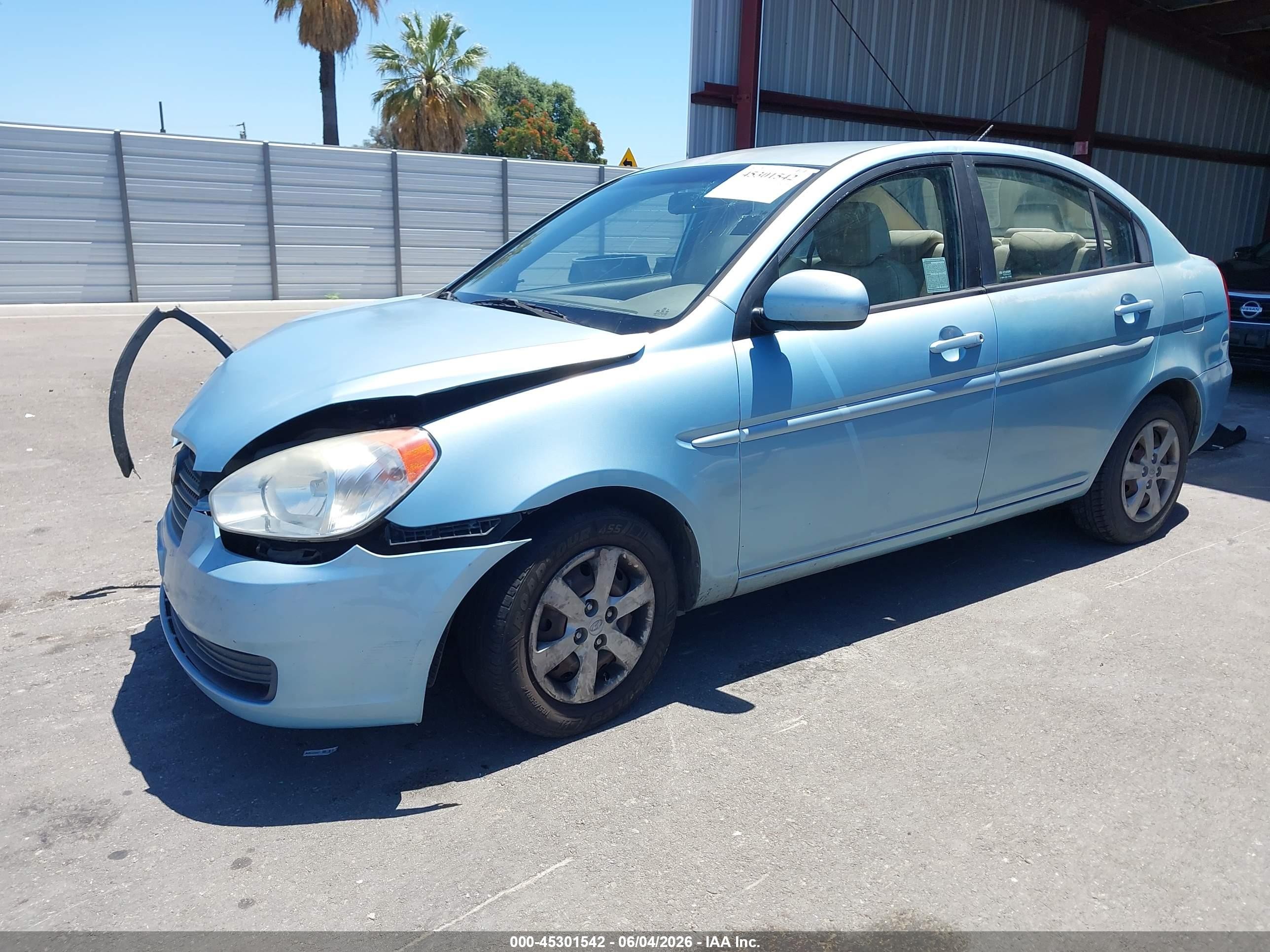 2010 Hyundai Accent Gls Light Blue vin: KMHCN4AC4AU422082