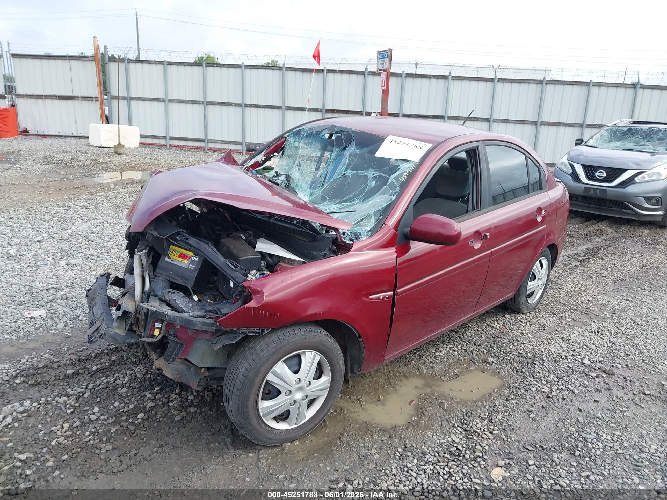 2010 Hyundai Accent Gls Maroon vin: KMHCN4AC4AU459746
