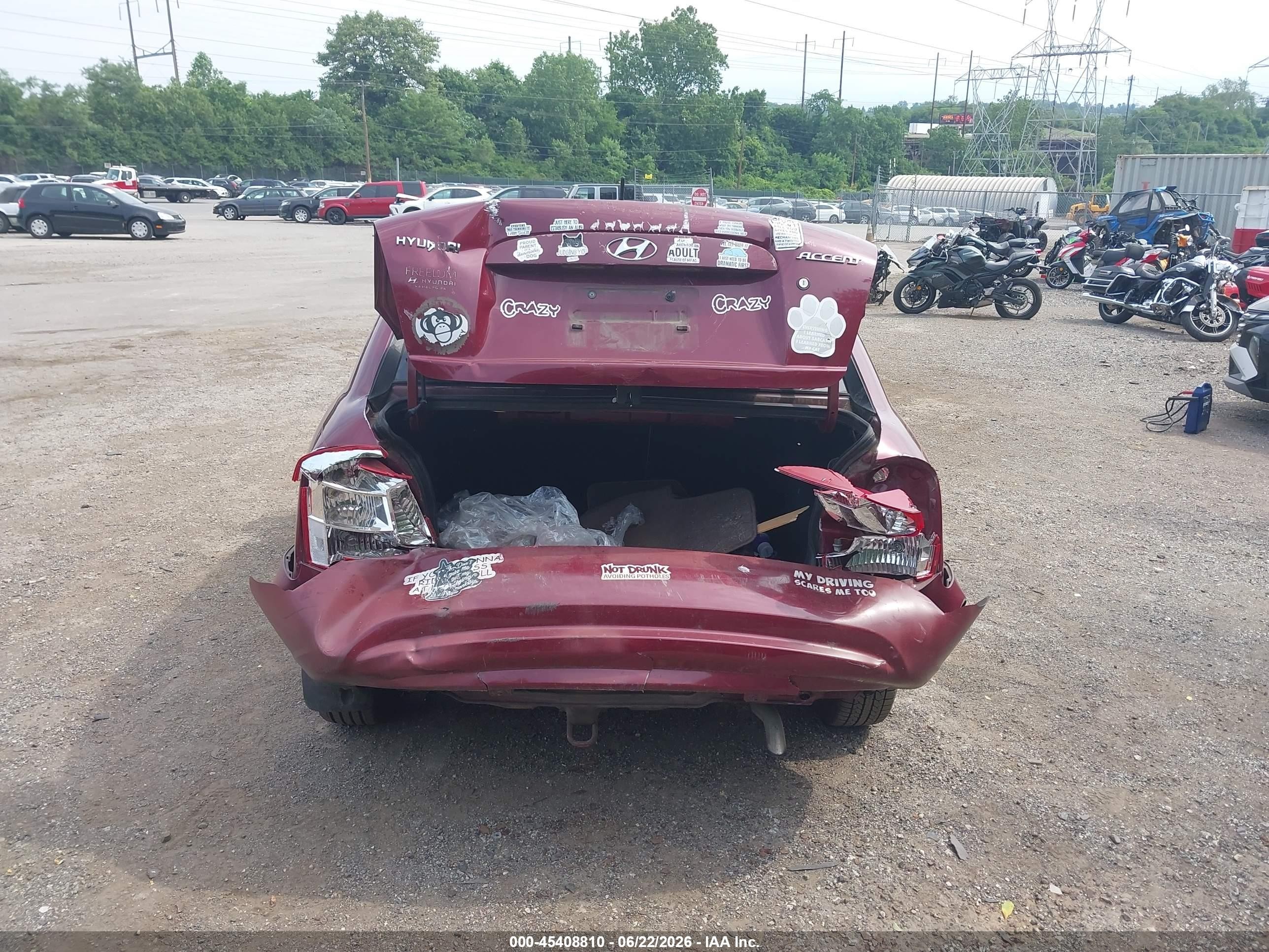 2010 Hyundai Accent Gls Burgundy vin: KMHCN4AC4AU487370