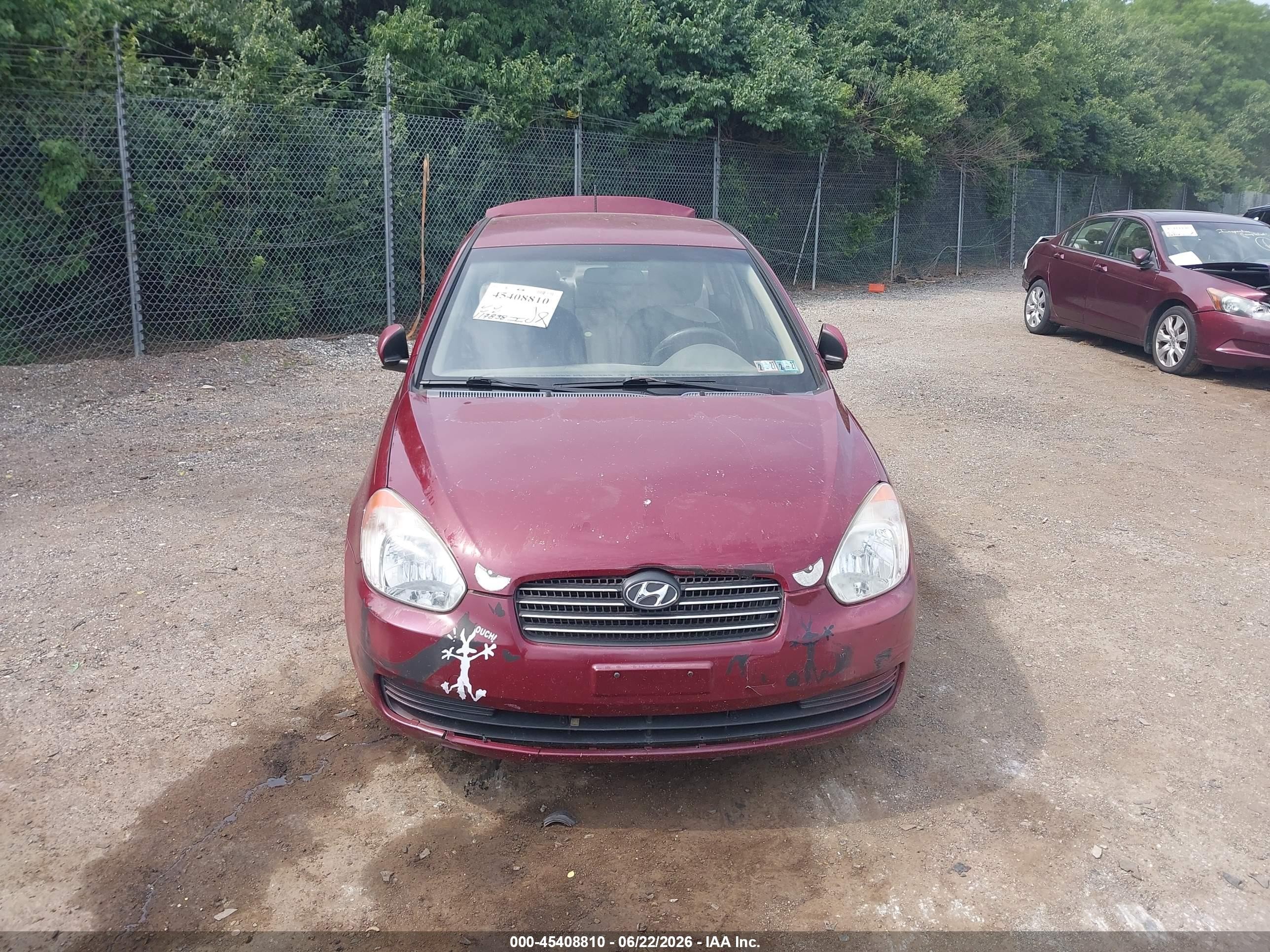 2010 Hyundai Accent Gls Burgundy vin: KMHCN4AC4AU487370