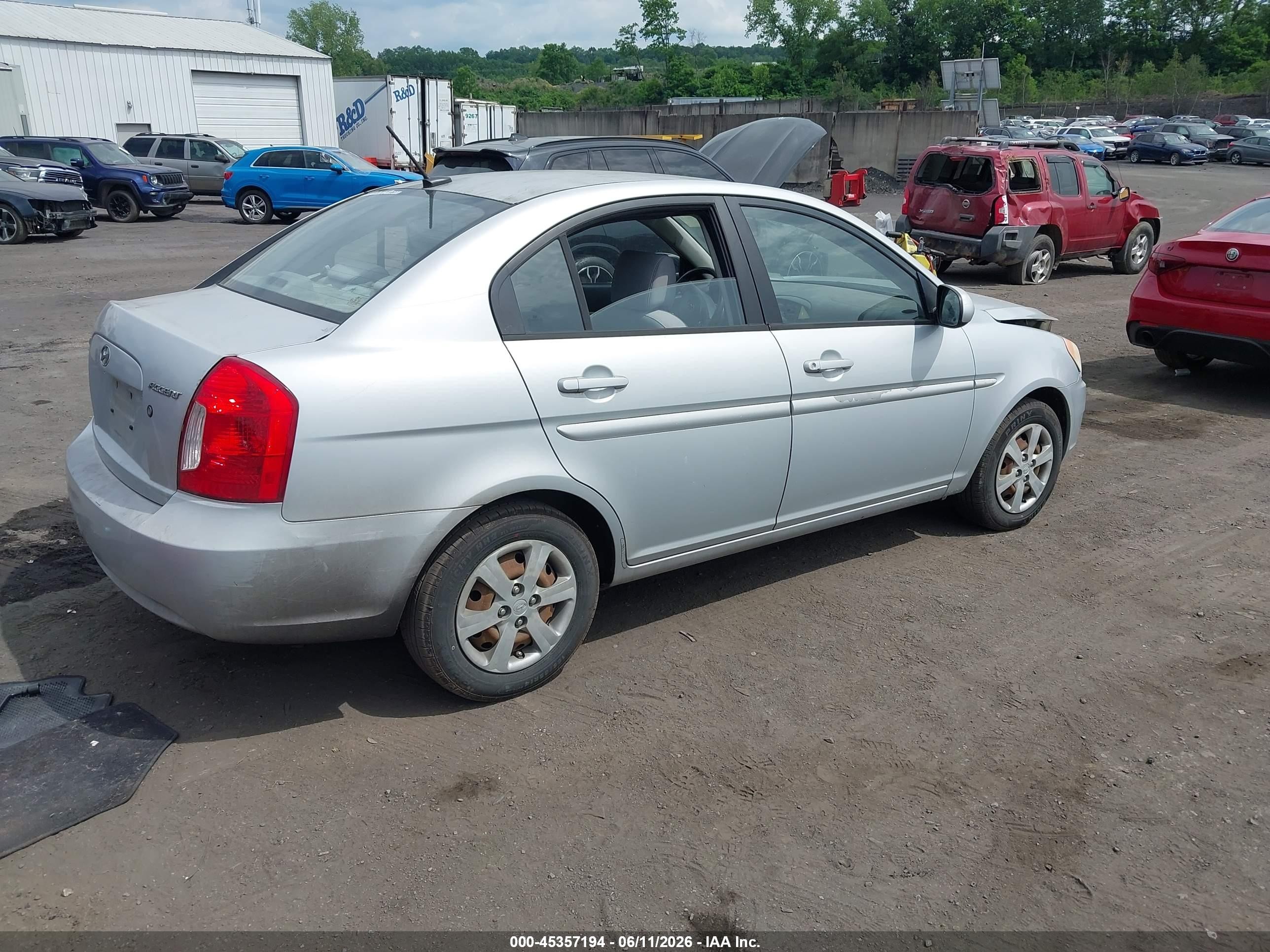 2010 Hyundai Accent Gls Silver vin: KMHCN4AC4AU504121