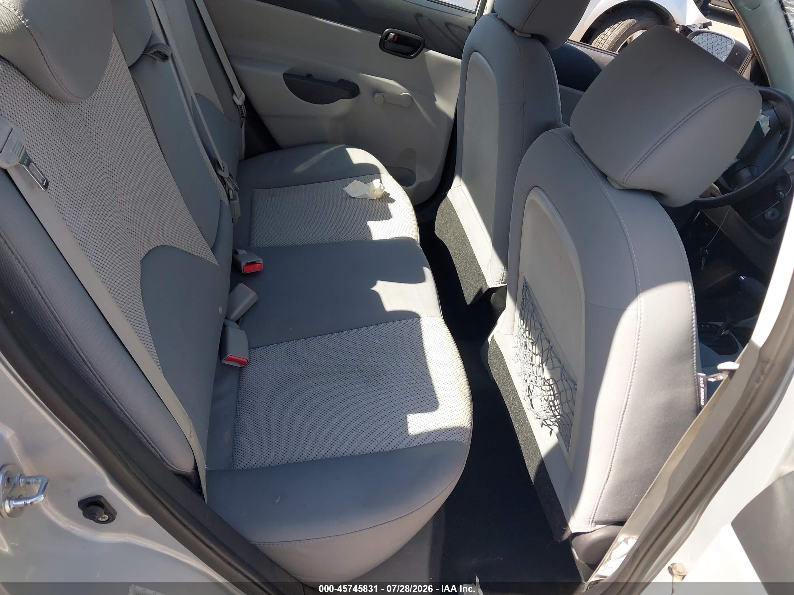 2011 Hyundai Accent Gls Silver vin: KMHCN4AC4BU586241