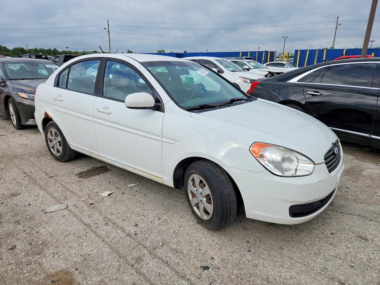 2011 Hyundai Accent Gls Белый vin: KMHCN4AC4BU612370