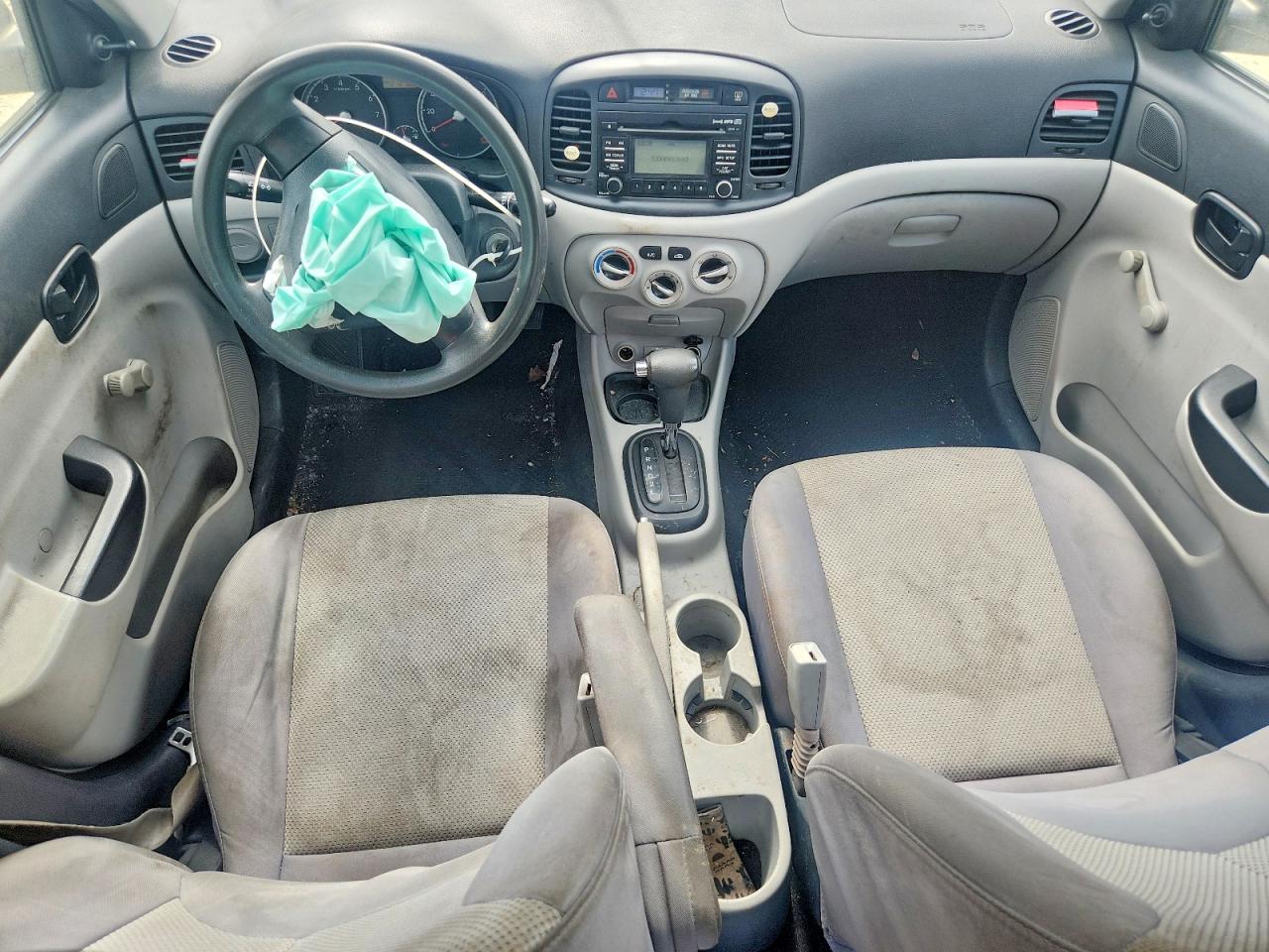 2011 Hyundai Accent Gls White vin: KMHCN4AC5BU574440