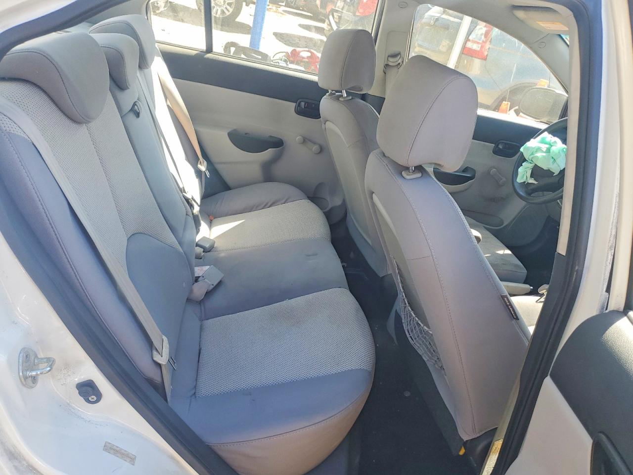 2011 Hyundai Accent Gls White vin: KMHCN4AC5BU574440