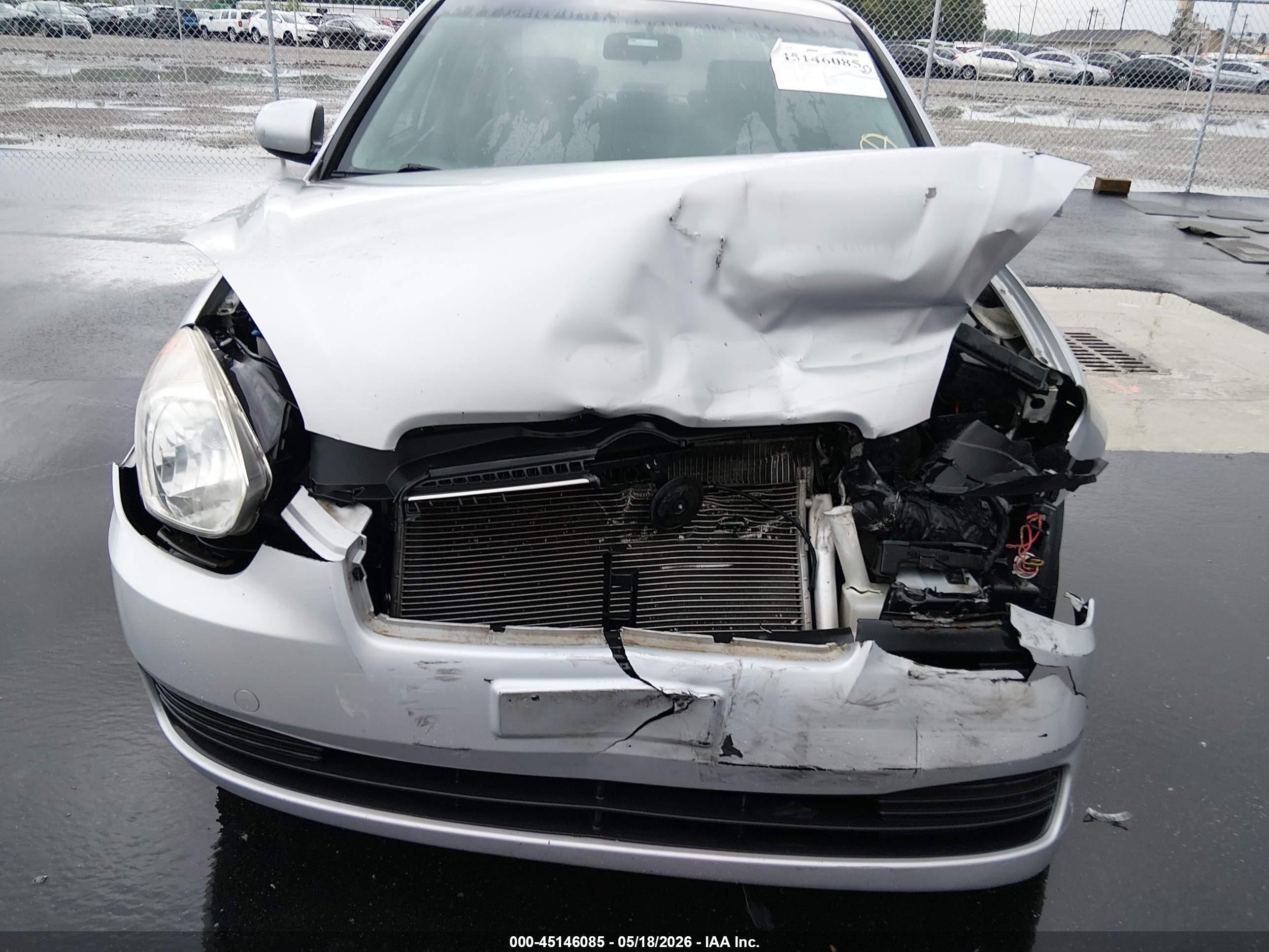 2011 Hyundai Accent Gls Silver vin: KMHCN4AC5BU607422