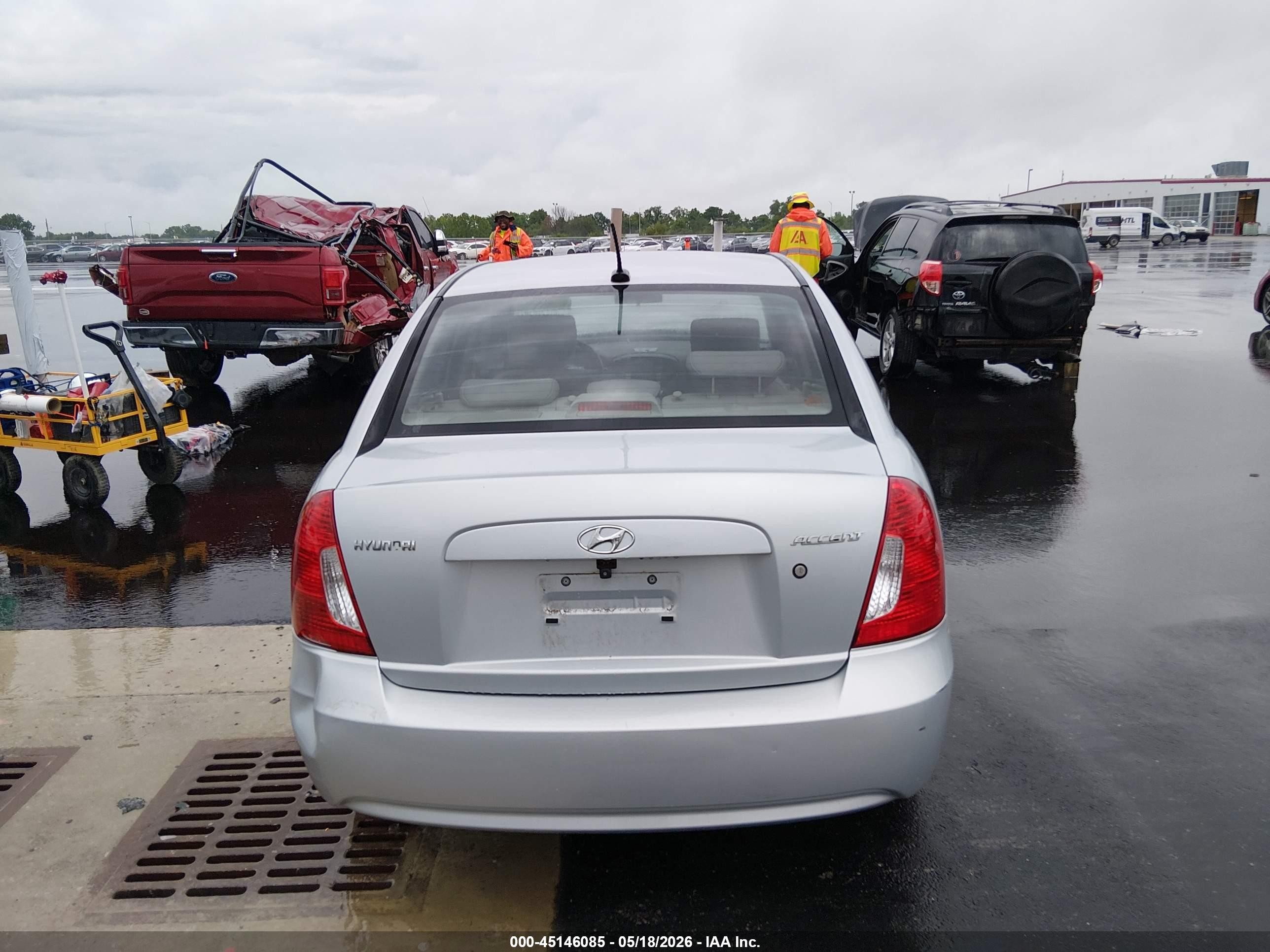2011 Hyundai Accent Gls Silver vin: KMHCN4AC5BU607422