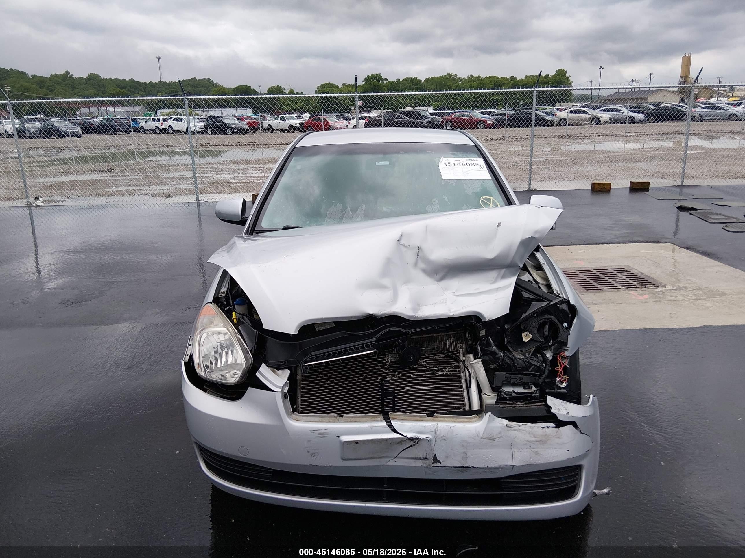 2011 Hyundai Accent Gls Silver vin: KMHCN4AC5BU607422