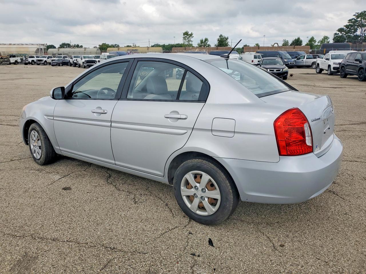 2010 Hyundai Accent Gls Silver vin: KMHCN4AC6AU428708