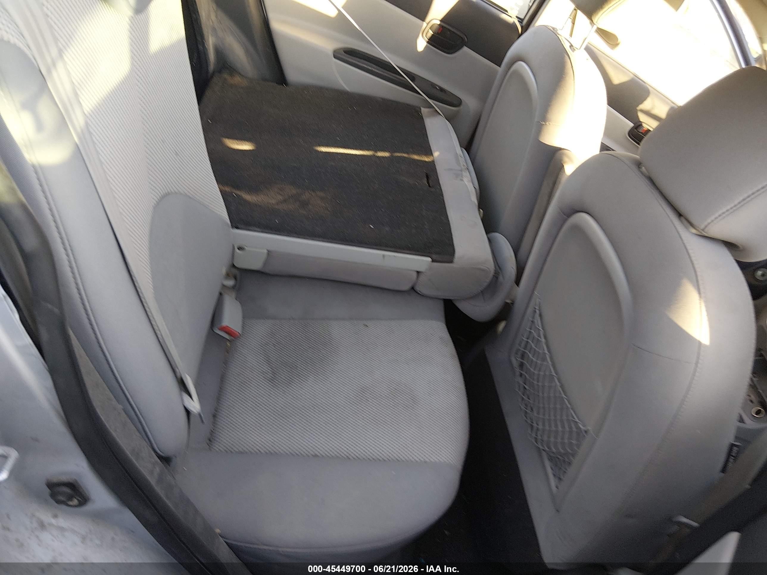 2010 Hyundai Accent Gls Silver vin: KMHCN4AC6AU485488