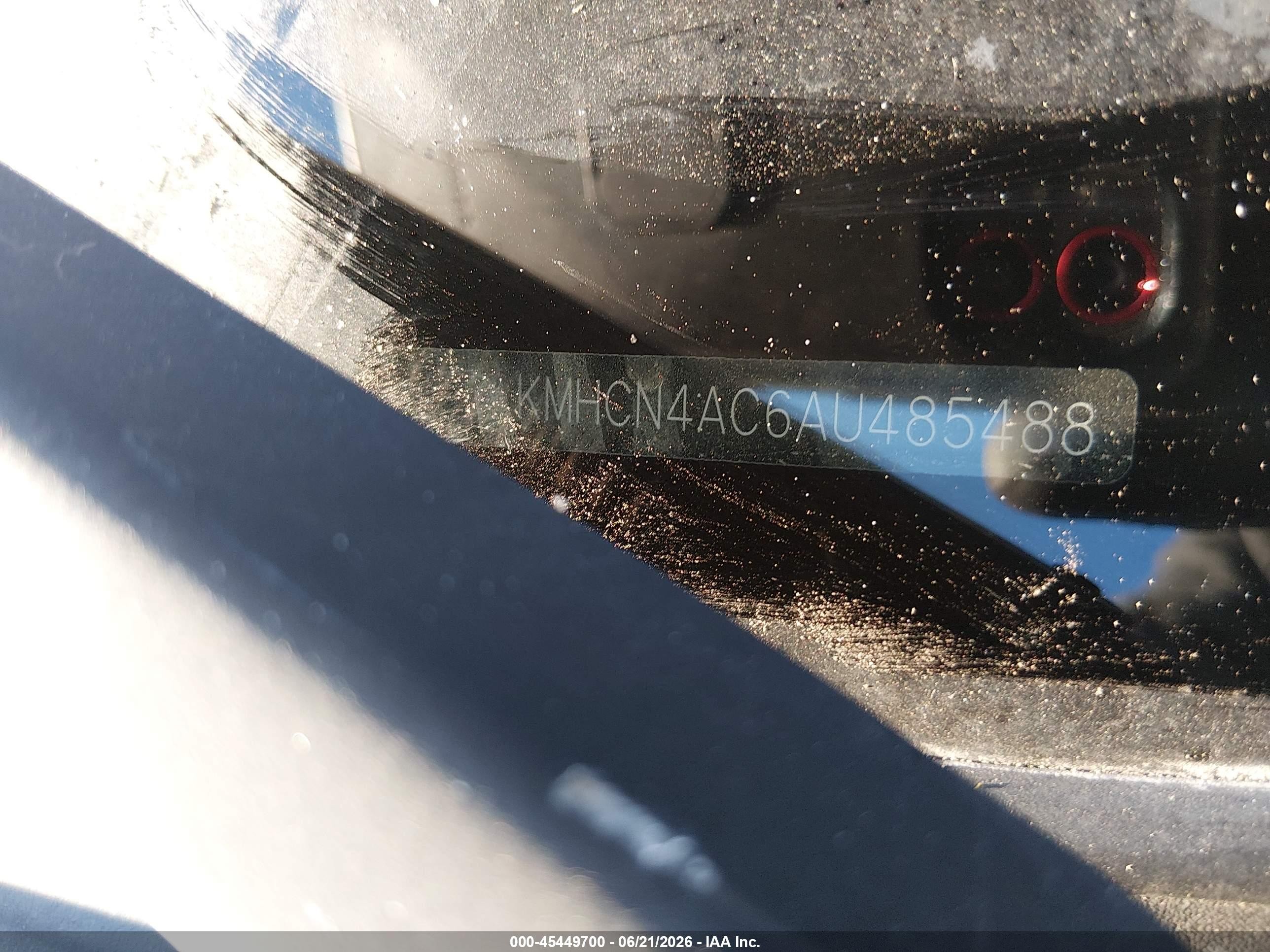 2010 Hyundai Accent Gls Silver vin: KMHCN4AC6AU485488