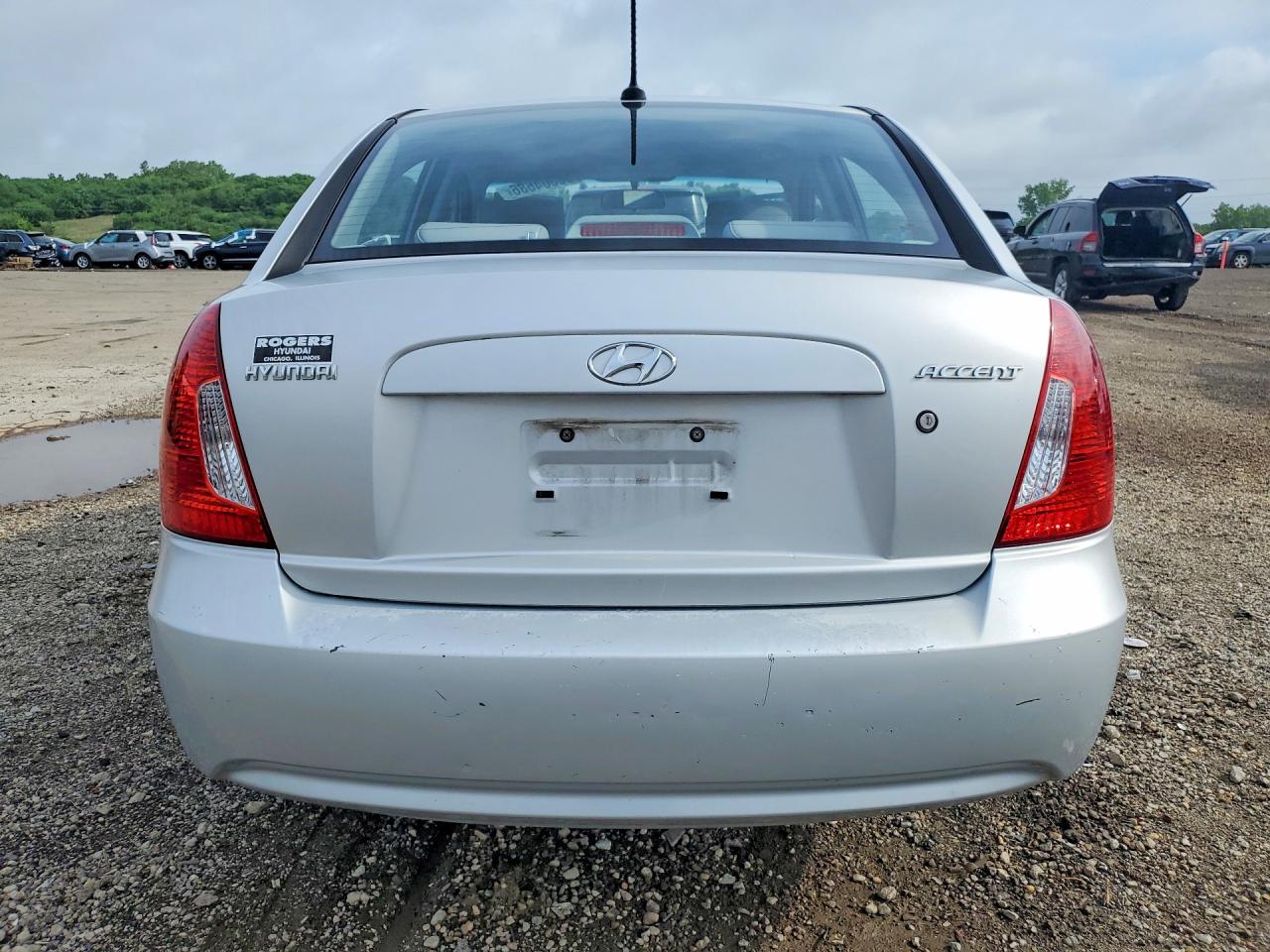 2010 Hyundai Accent Gls Silver vin: KMHCN4AC7AU465086