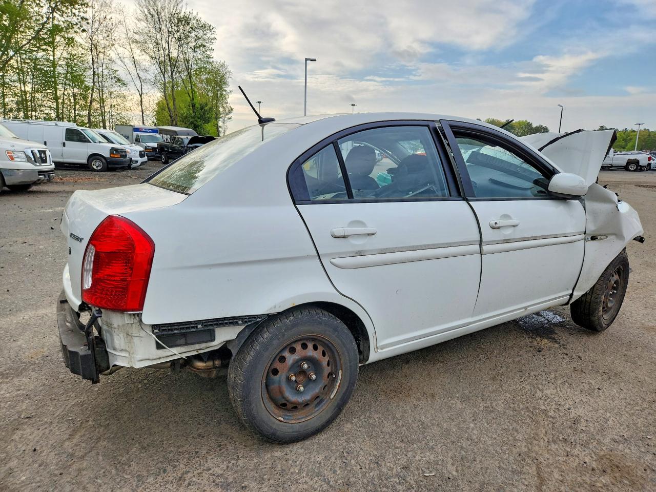 2010 Hyundai Accent Gls White vin: KMHCN4AC8AU484214