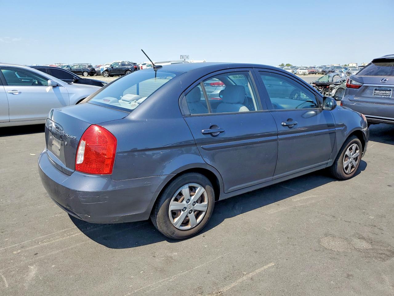 2011 Hyundai Accent Gls Gray vin: KMHCN4AC8BU612579