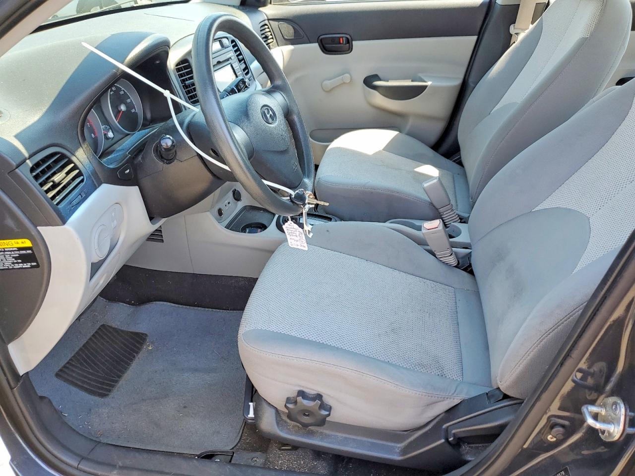 2011 Hyundai Accent Gls Gray vin: KMHCN4AC8BU612579