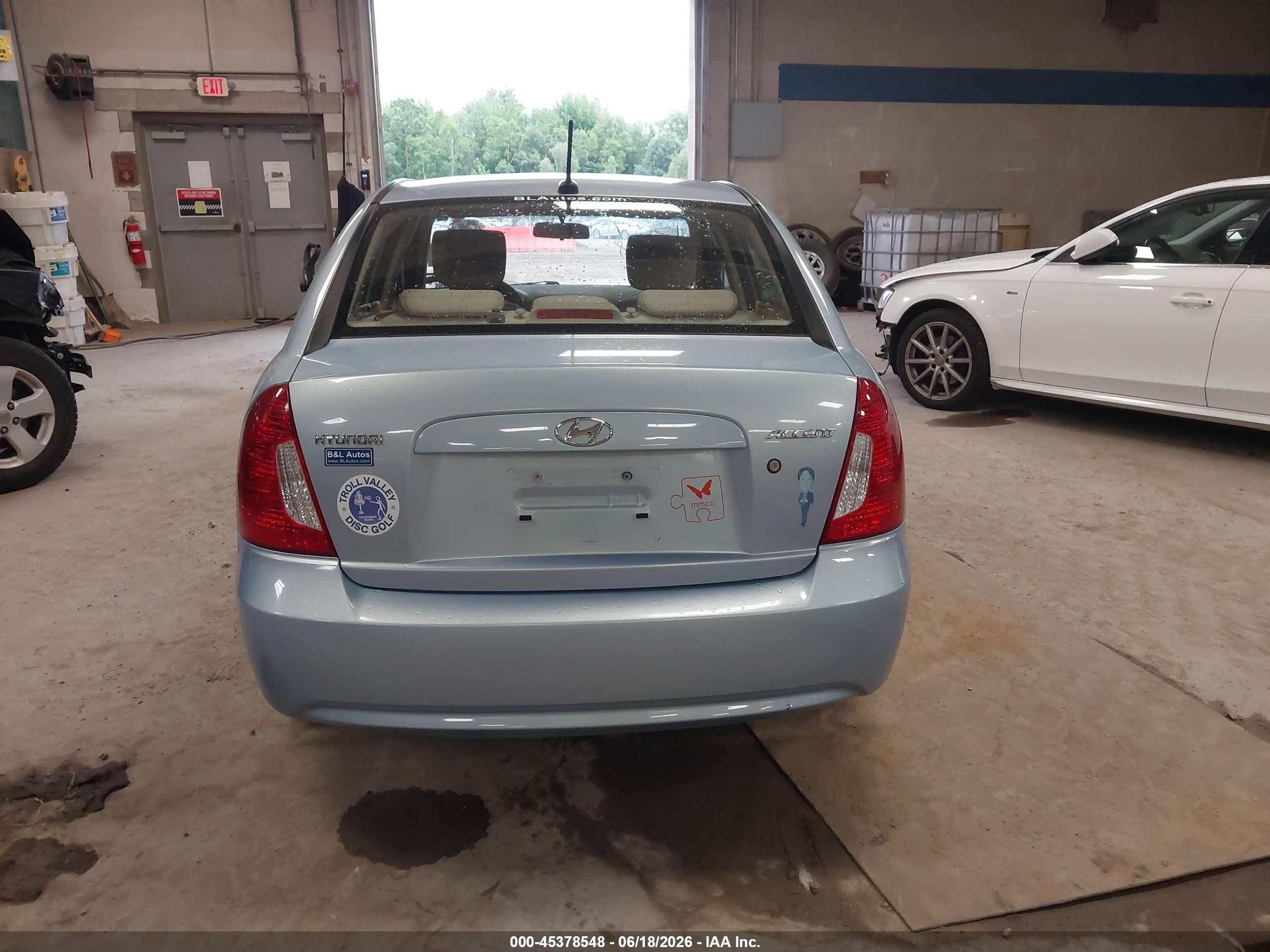 2011 Hyundai Accent Gls Light Blue vin: KMHCN4AC8BU621136