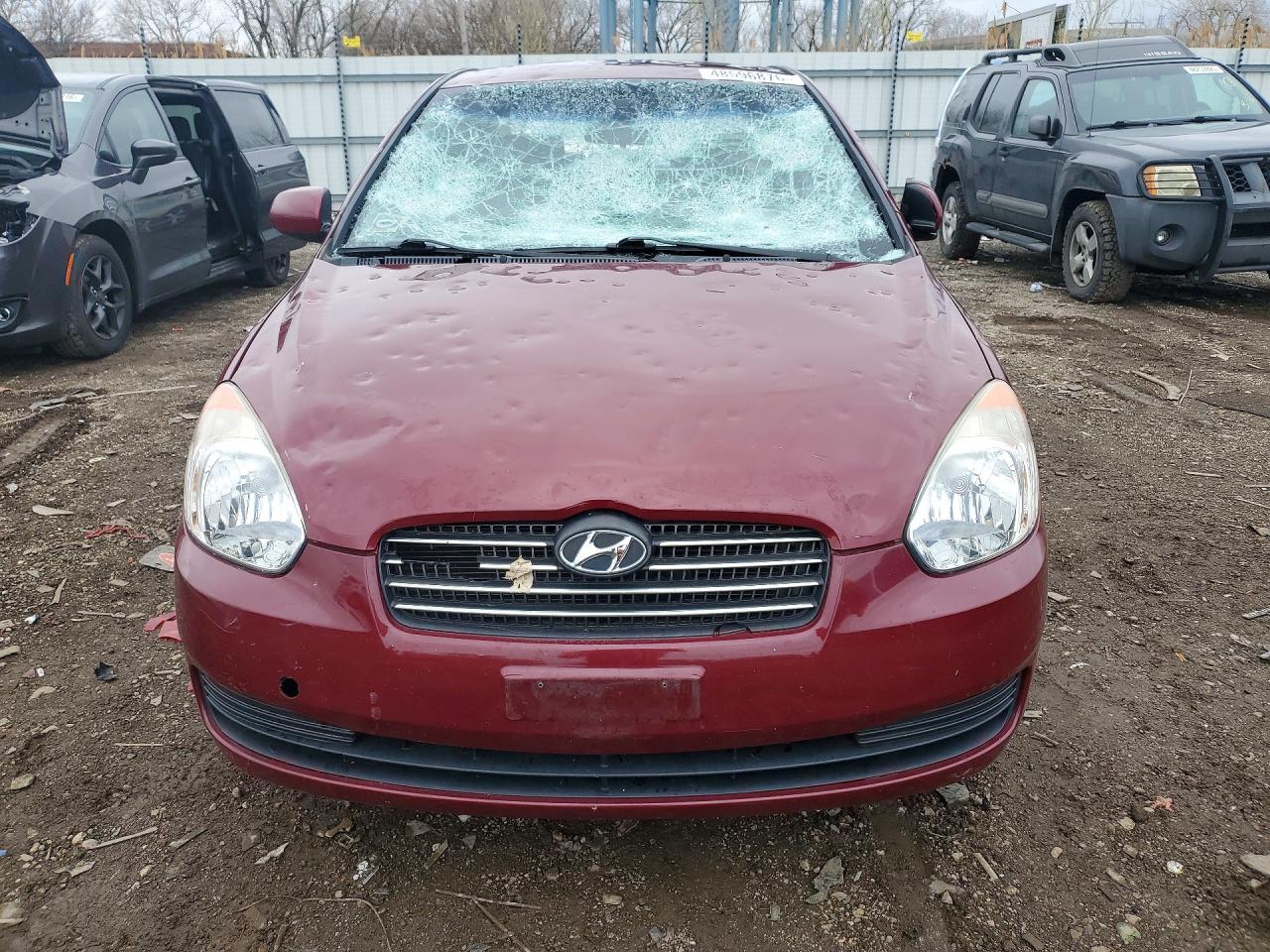 2010 Hyundai Accent Gls Burgundy vin: KMHCN4AC9AU404810