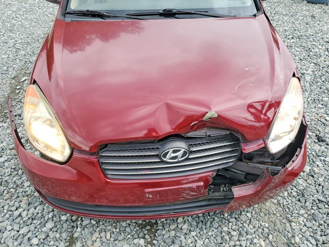 2010 Hyundai Accent Gls Burgundy vin: KMHCN4AC9AU428931