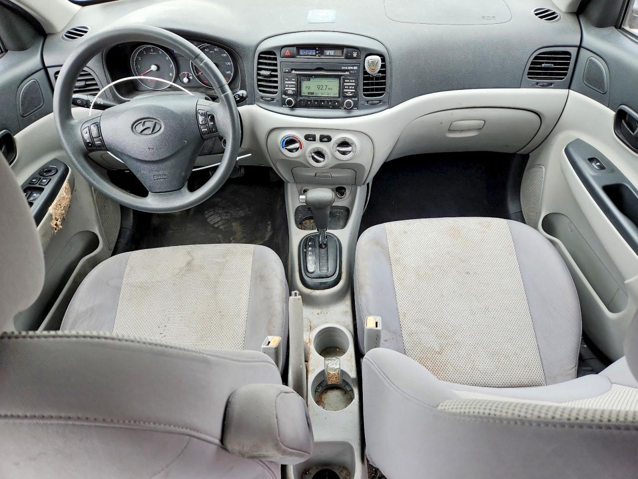 2010 Hyundai Accent Gls Red vin: KMHCN4AC9AU464635