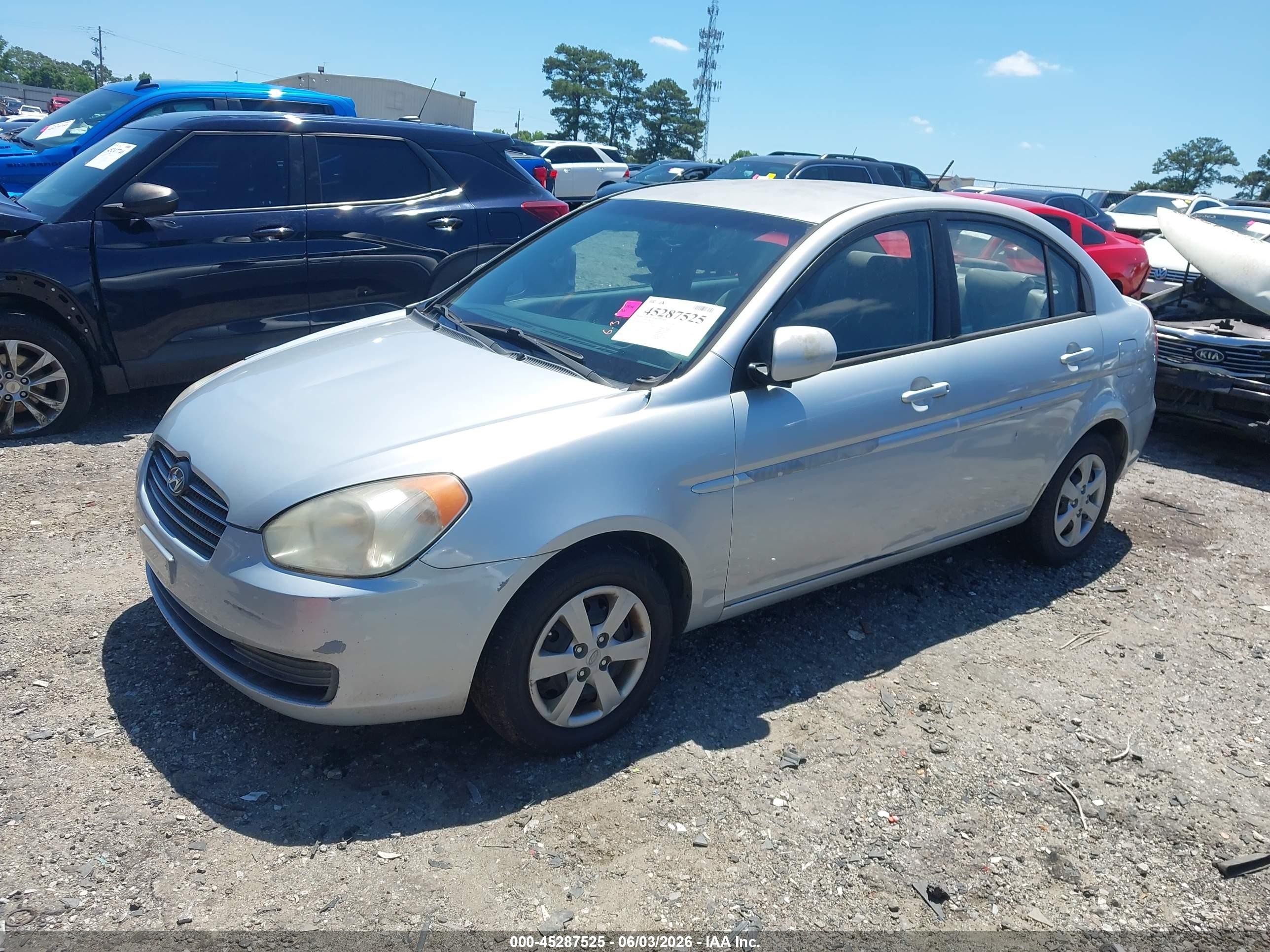 2011 Hyundai Accent Gls Silver vin: KMHCN4AC9BU609562