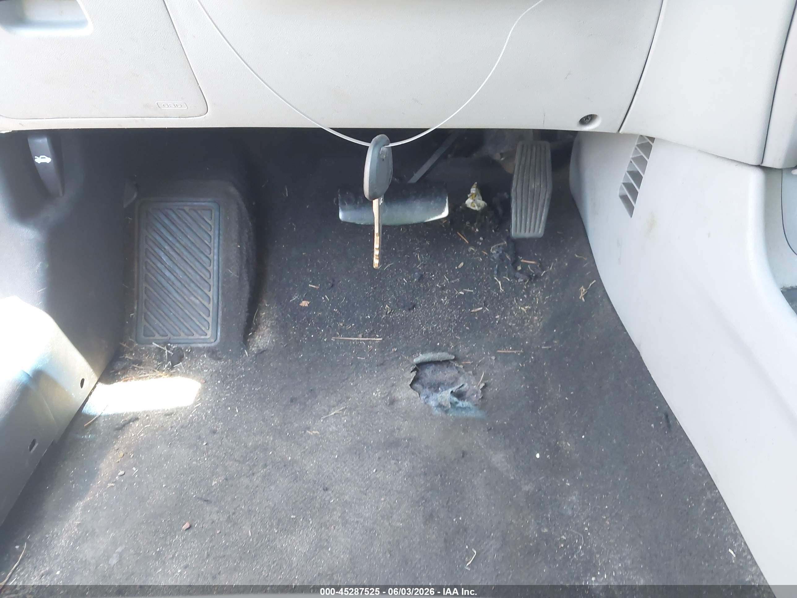 2011 Hyundai Accent Gls Silver vin: KMHCN4AC9BU609562