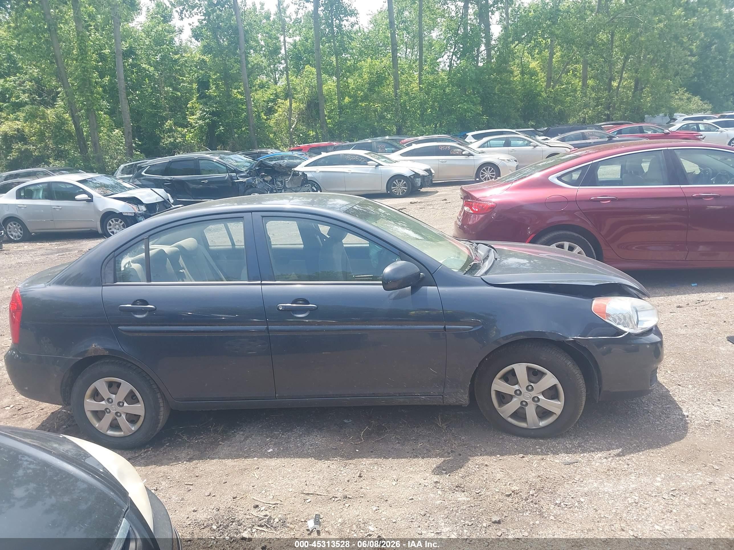 2011 Hyundai Accent Gls Gray vin: KMHCN4AC9BU618536