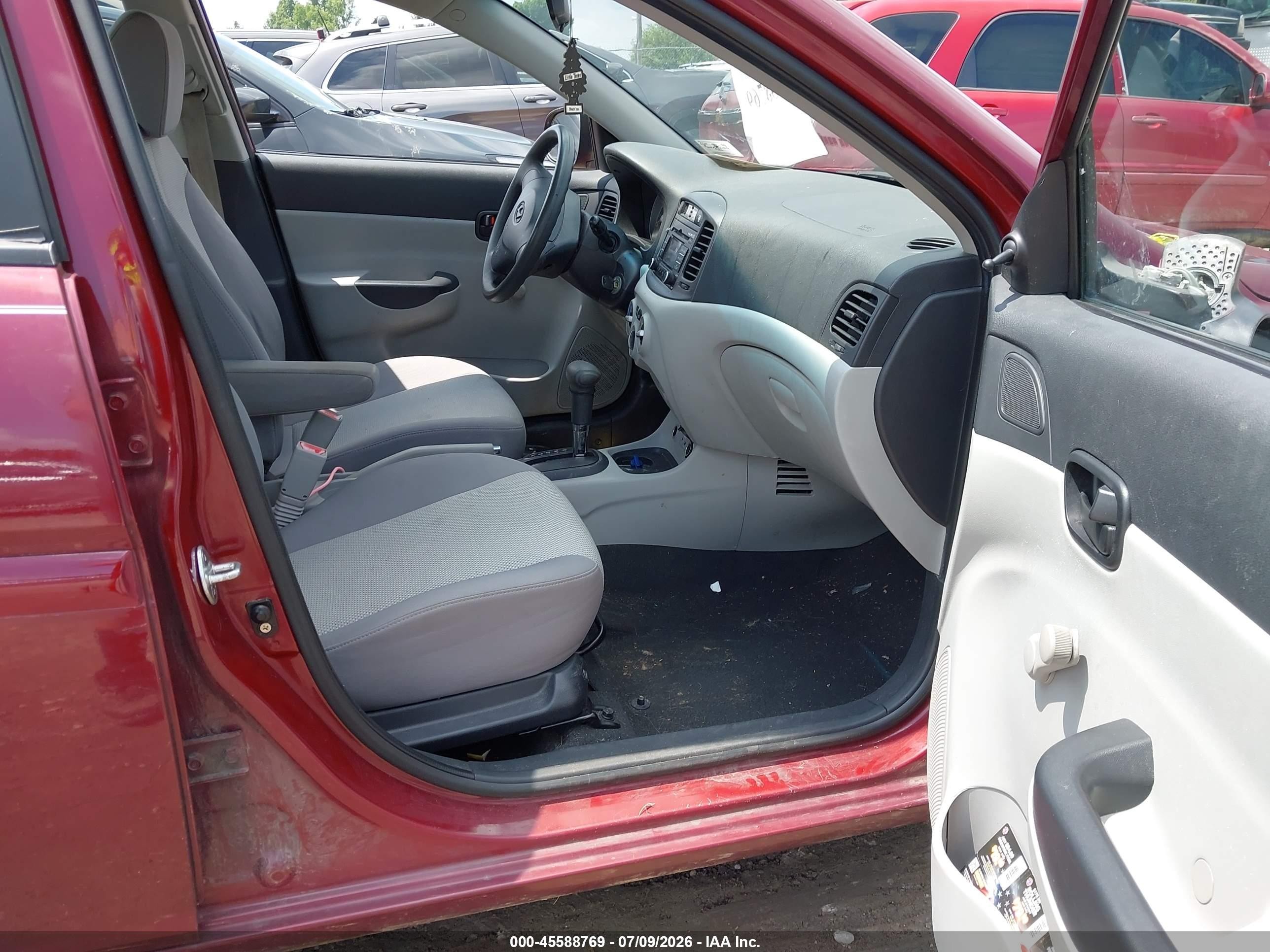 2010 Hyundai Accent Gls Burgundy vin: KMHCN4ACXAU433281