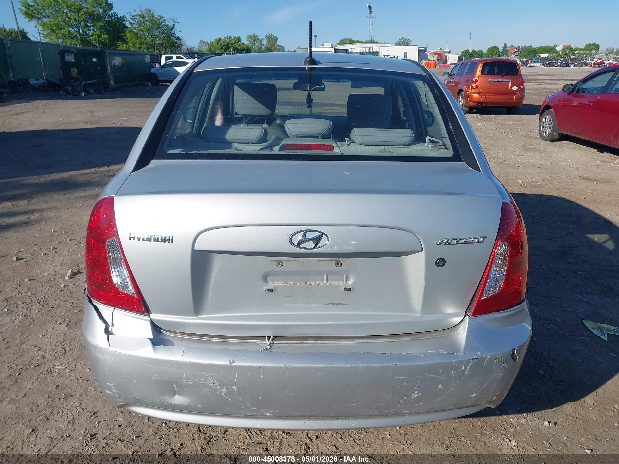 2010 Hyundai Accent Gls Silver vin: KMHCN4ACXAU518637