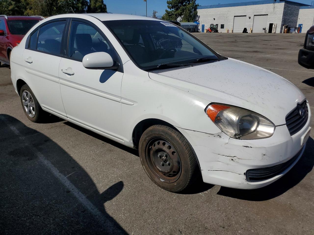 2011 Hyundai Accent Gls White vin: KMHCN4ACXBU606640