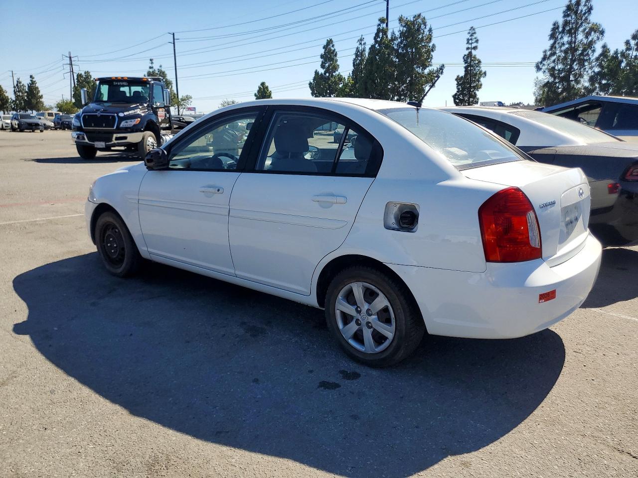 2011 Hyundai Accent Gls White vin: KMHCN4ACXBU606640