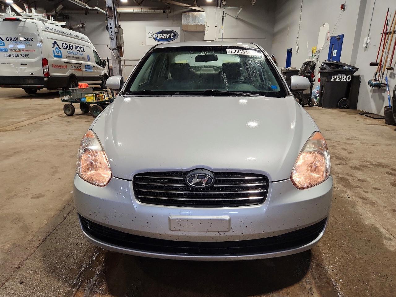 2010 Hyundai Accent Gls Silver vin: KMHCN4BC1AU494453