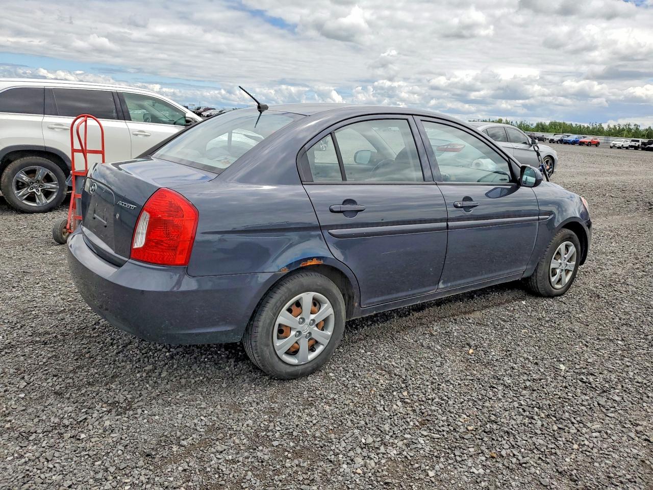 2011 Hyundai Accent Gls Gray vin: KMHCN4BCXBU621878