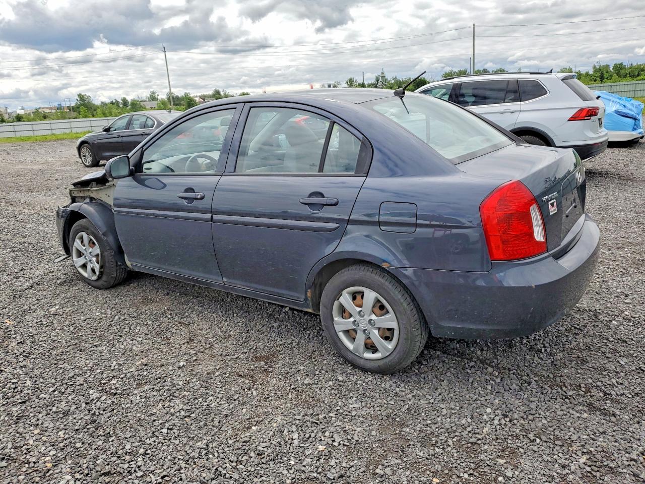2011 Hyundai Accent Gls Gray vin: KMHCN4BCXBU621878