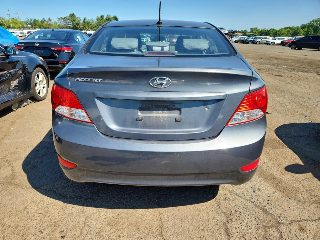 2012 Hyundai Accent Gls Gray vin: KMHCT4AE0CU222486