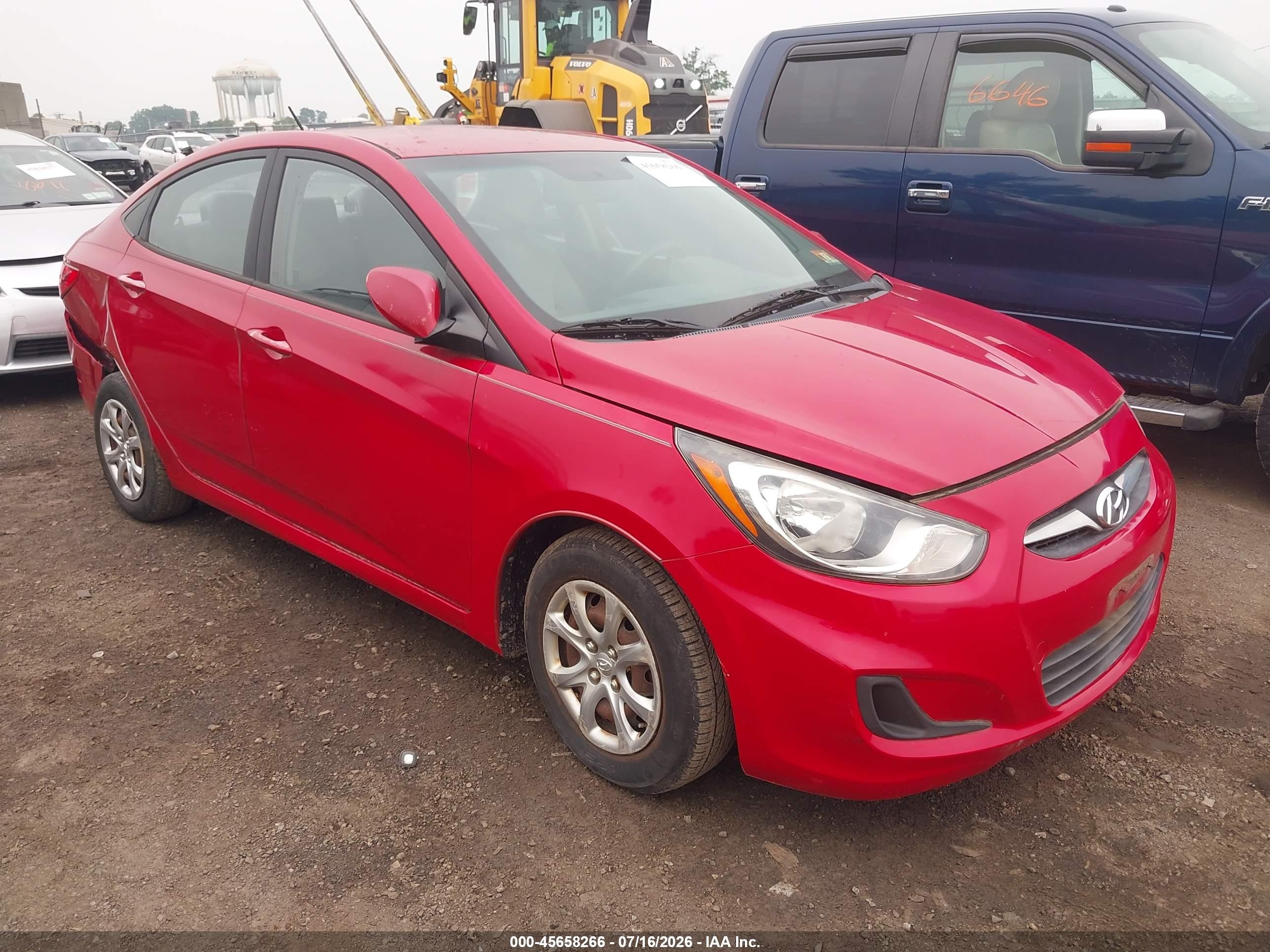 2013 Hyundai Accent Gls Red vin: KMHCT4AE0DU280227
