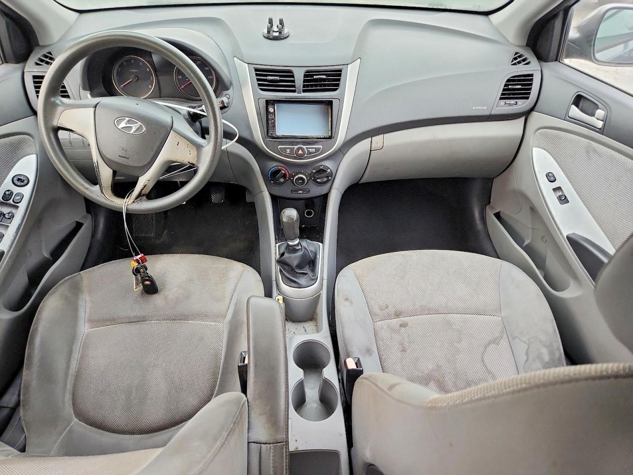 2013 Hyundai Accent Gls Gray vin: KMHCT4AE0DU298498