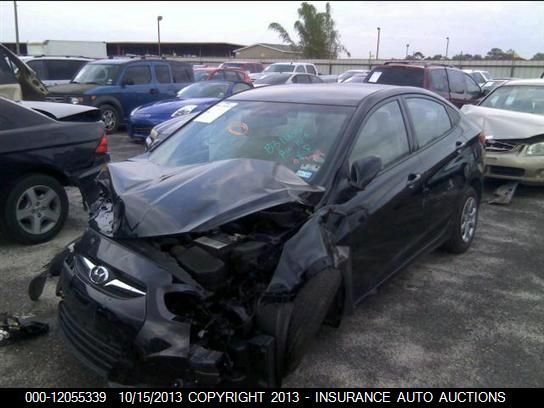 2013 Hyundai Accent Gls 4-door vin: KMHCT4AE0DU394907