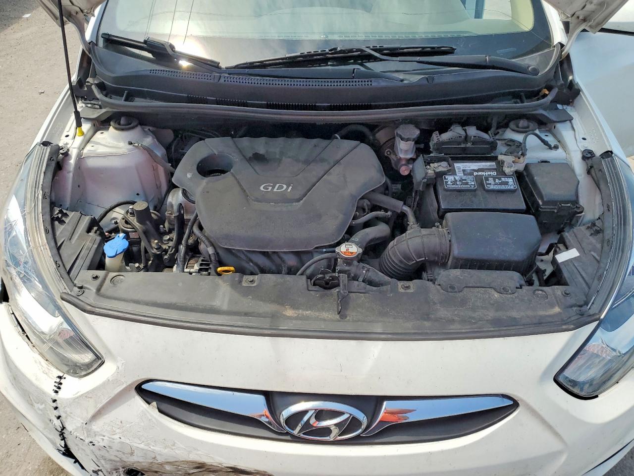 2013 Hyundai Accent Gls White vin: KMHCT4AE0DU496028
