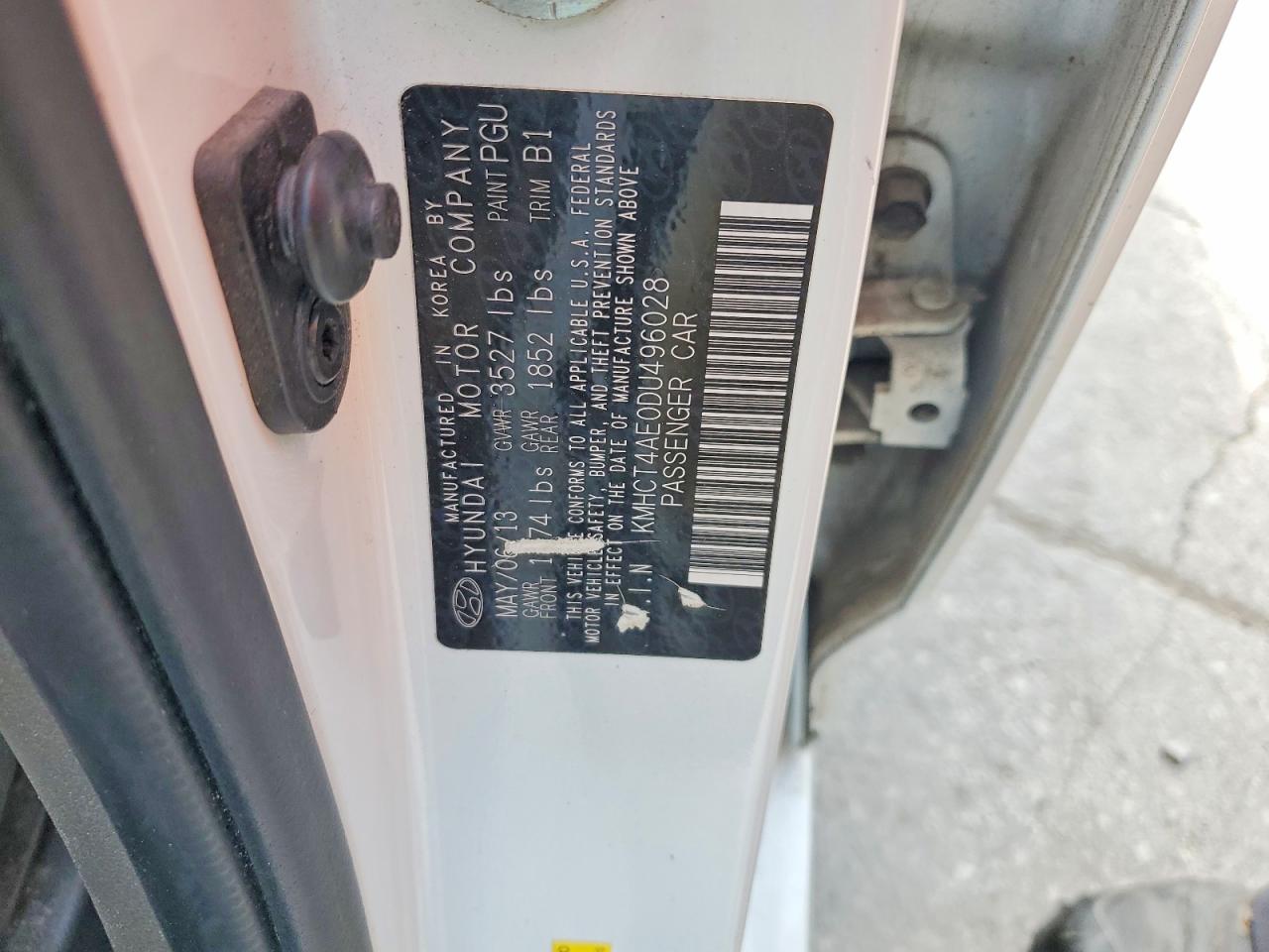 2013 Hyundai Accent Gls White vin: KMHCT4AE0DU496028