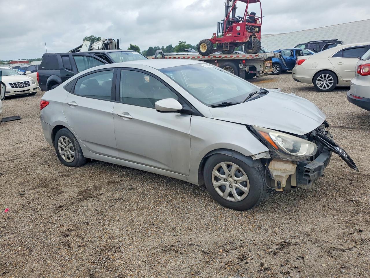 2013 Hyundai Accent Gls Silver vin: KMHCT4AE0DU502863
