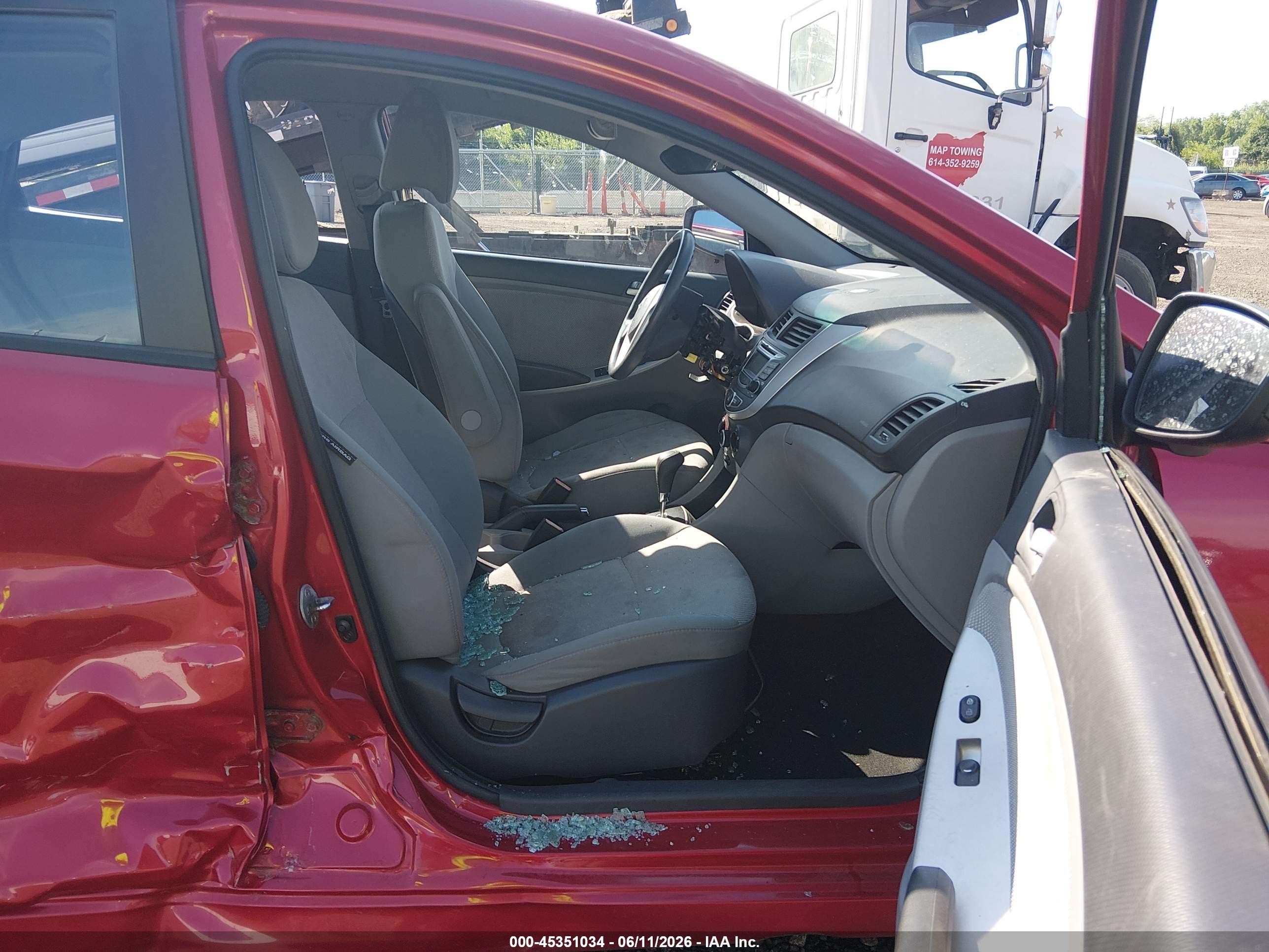2013 Hyundai Accent Gls Maroon vin: KMHCT4AE0DU518156