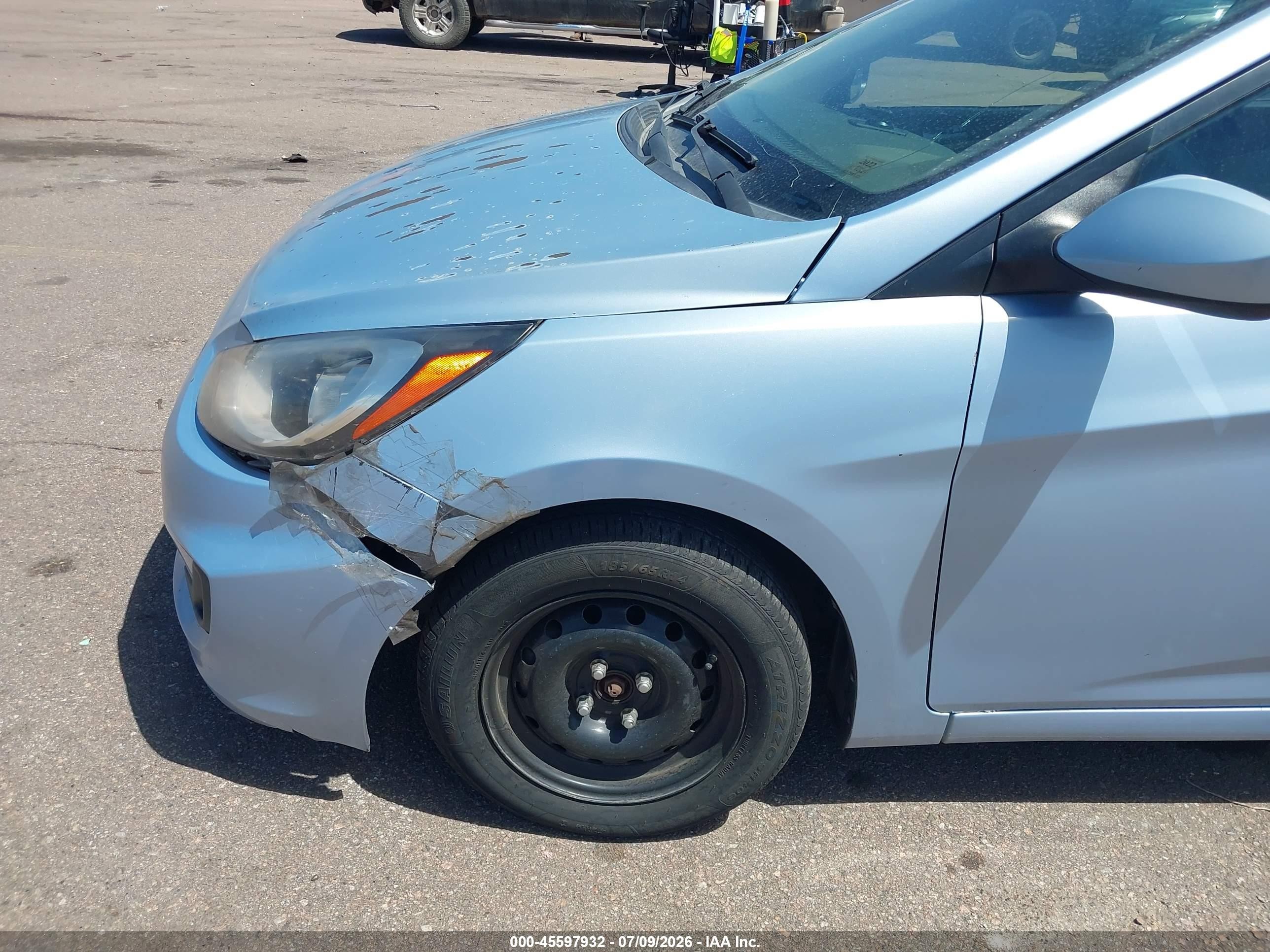 2013 Hyundai Accent Gls Light Blue vin: KMHCT4AE0DU522675
