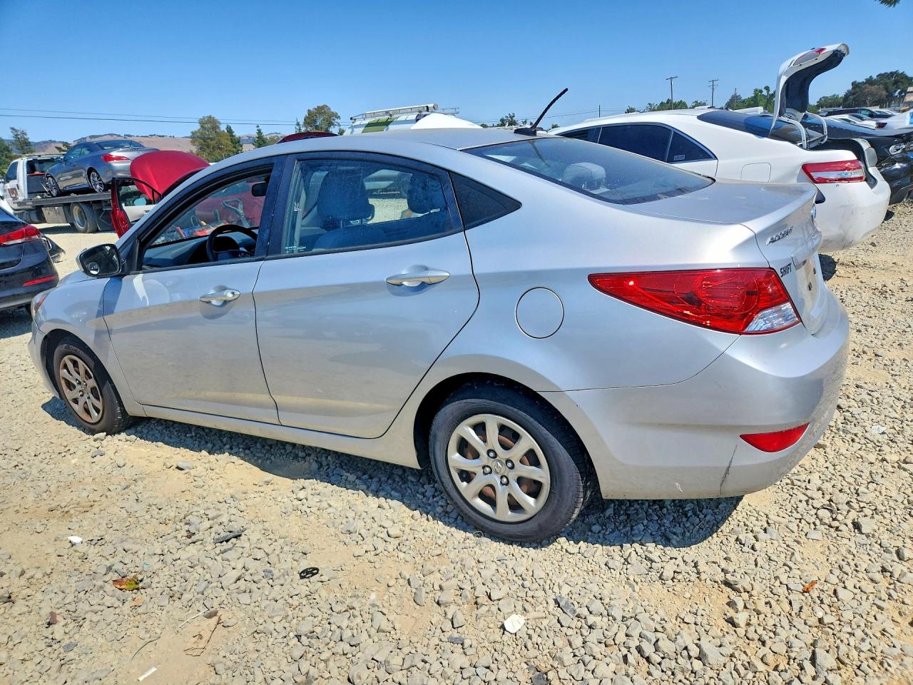 2013 Hyundai Accent Gls Серебряный vin: KMHCT4AE0DU550797