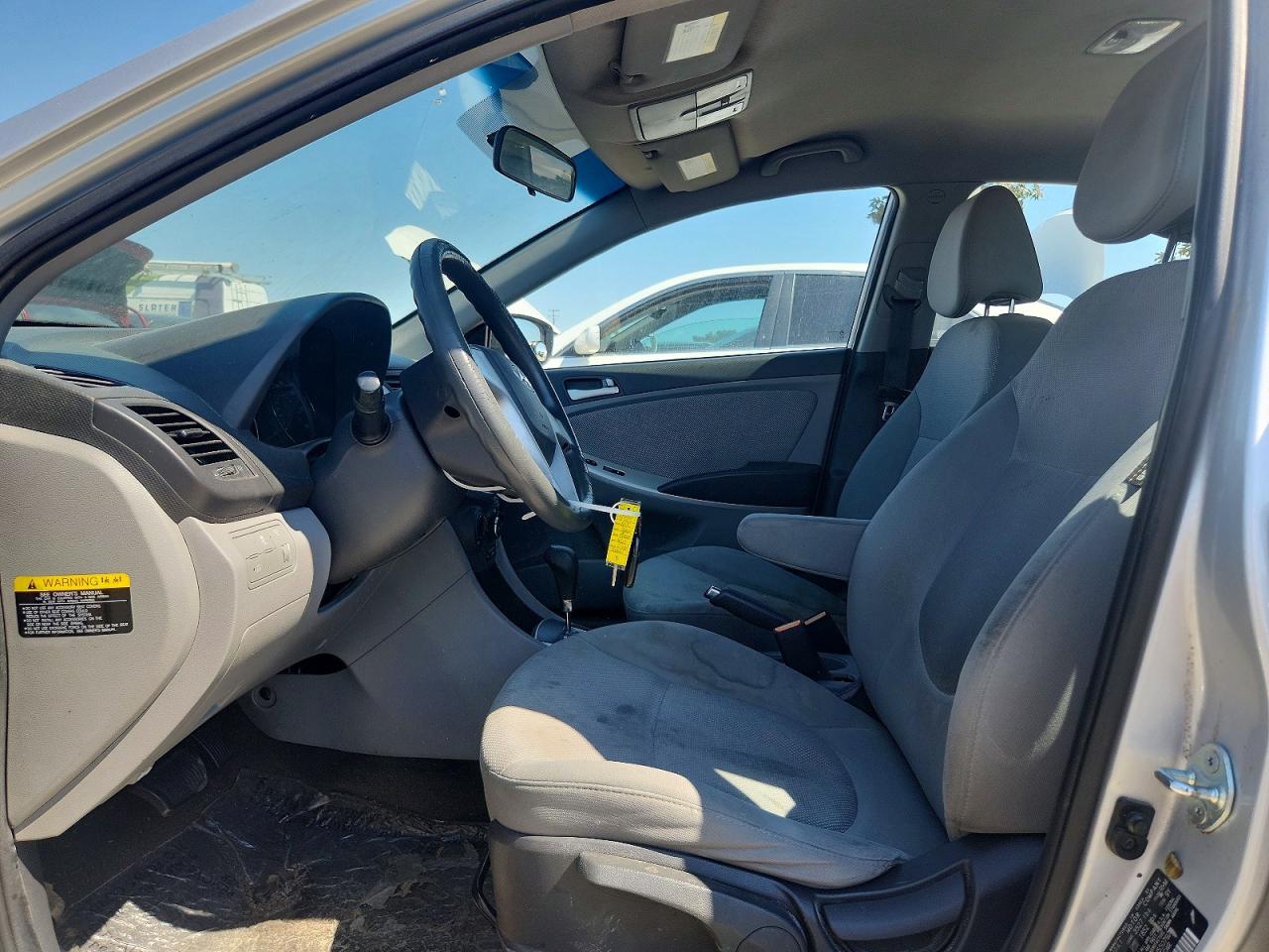2013 Hyundai Accent Gls Серебряный vin: KMHCT4AE0DU550797