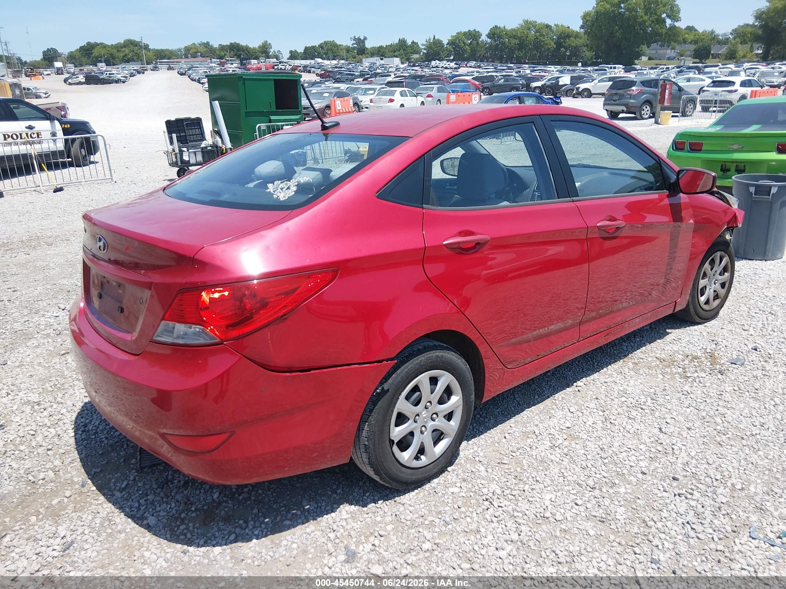 2013 Hyundai Accent Gls Red vin: KMHCT4AE0DU553649
