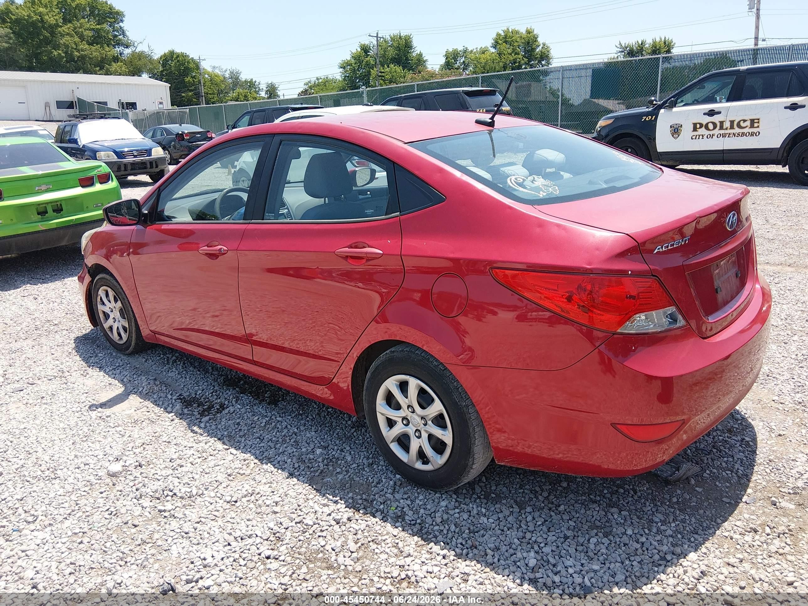 2013 Hyundai Accent Gls Red vin: KMHCT4AE0DU553649