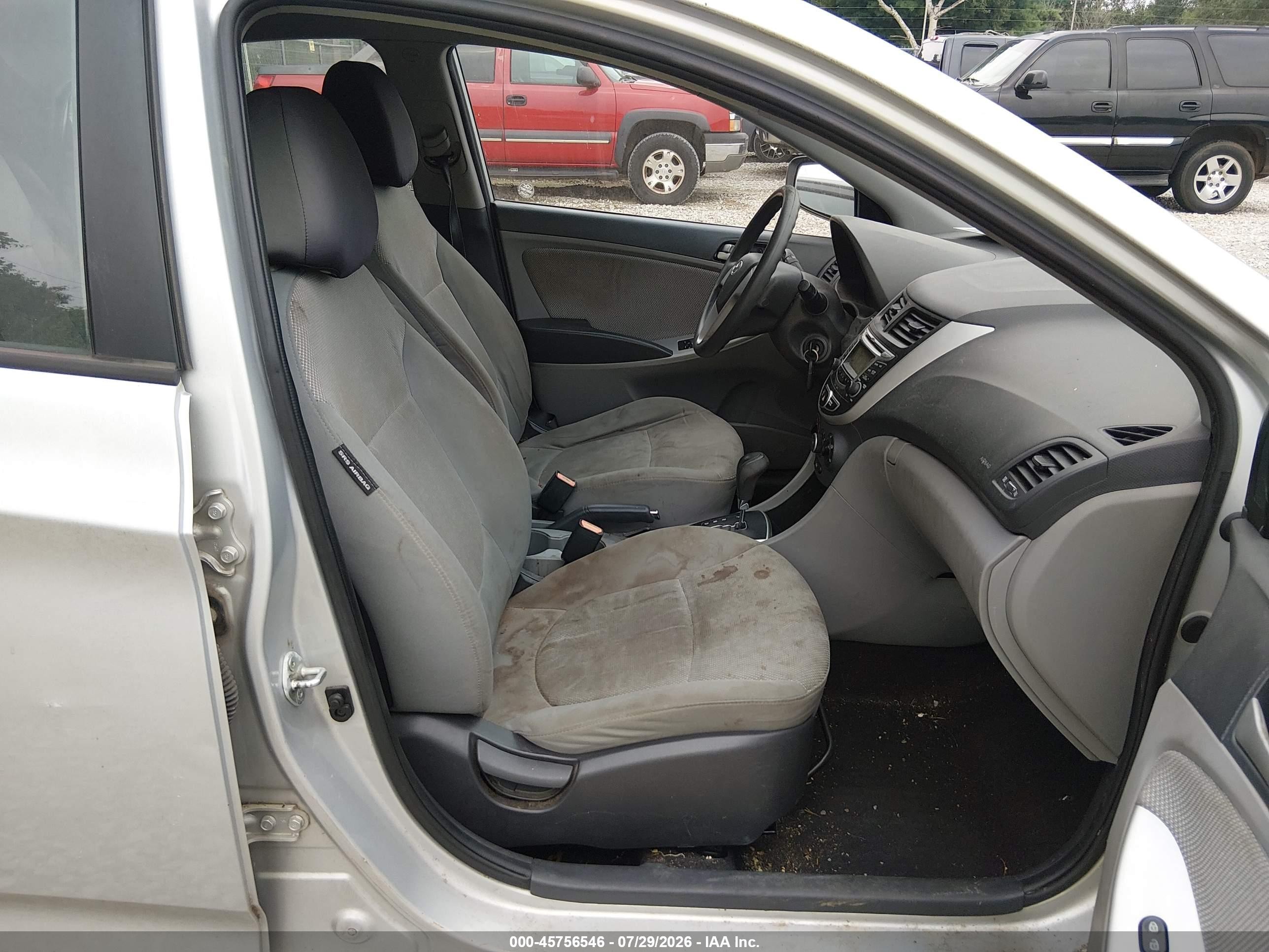 2013 Hyundai Accent Gls Silver vin: KMHCT4AE0DU556339