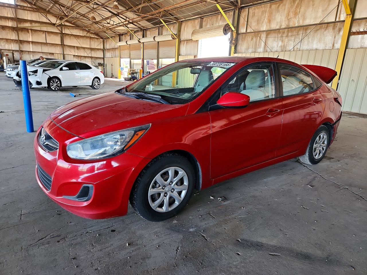 2013 Hyundai Accent Gls Red vin: KMHCT4AE0DU558396
